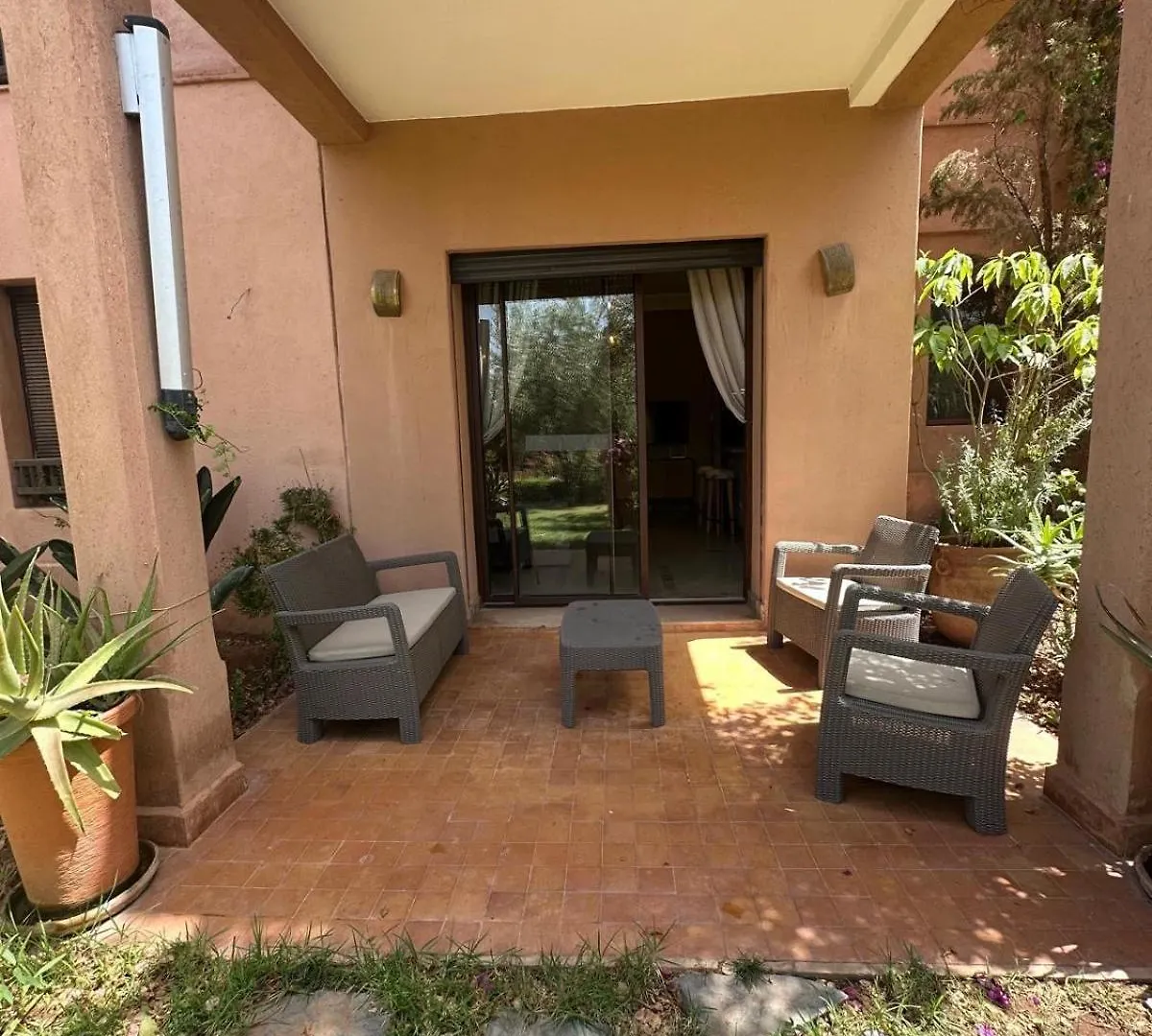 Charmant Appartement Marrakesz
