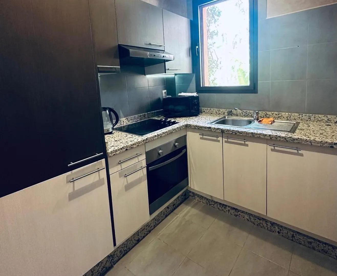 Apartament Charmant Appartement Marrakesz