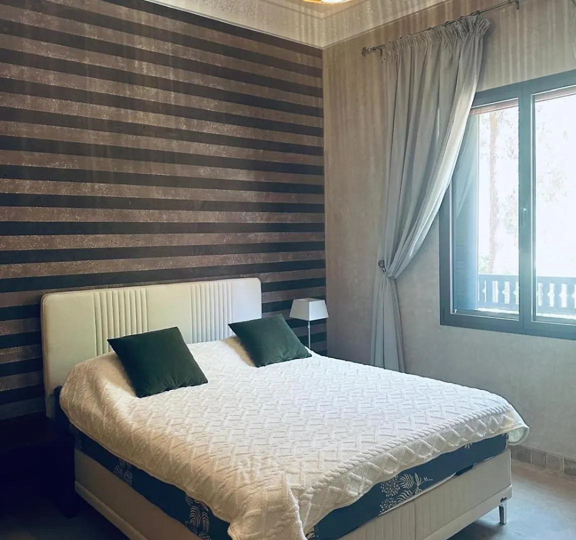 Apartament Charmant Appartement Marrakesz